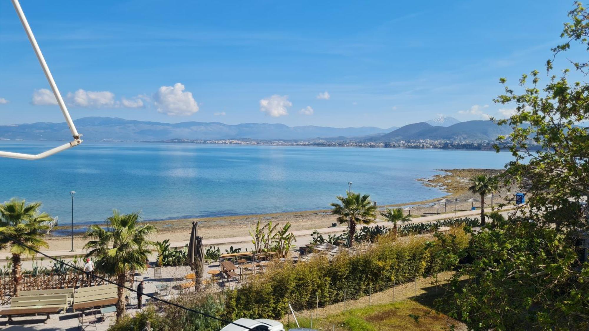 Seaside Apartment - Charlie'S House Chalkida Exterior foto